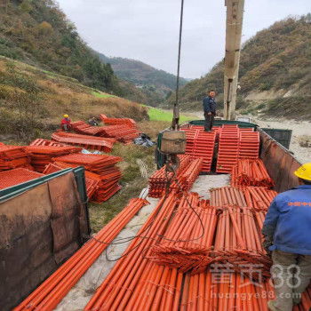 高橋墩柱安全爬梯 高效施工與本質(zhì)安全的結(jié)合體